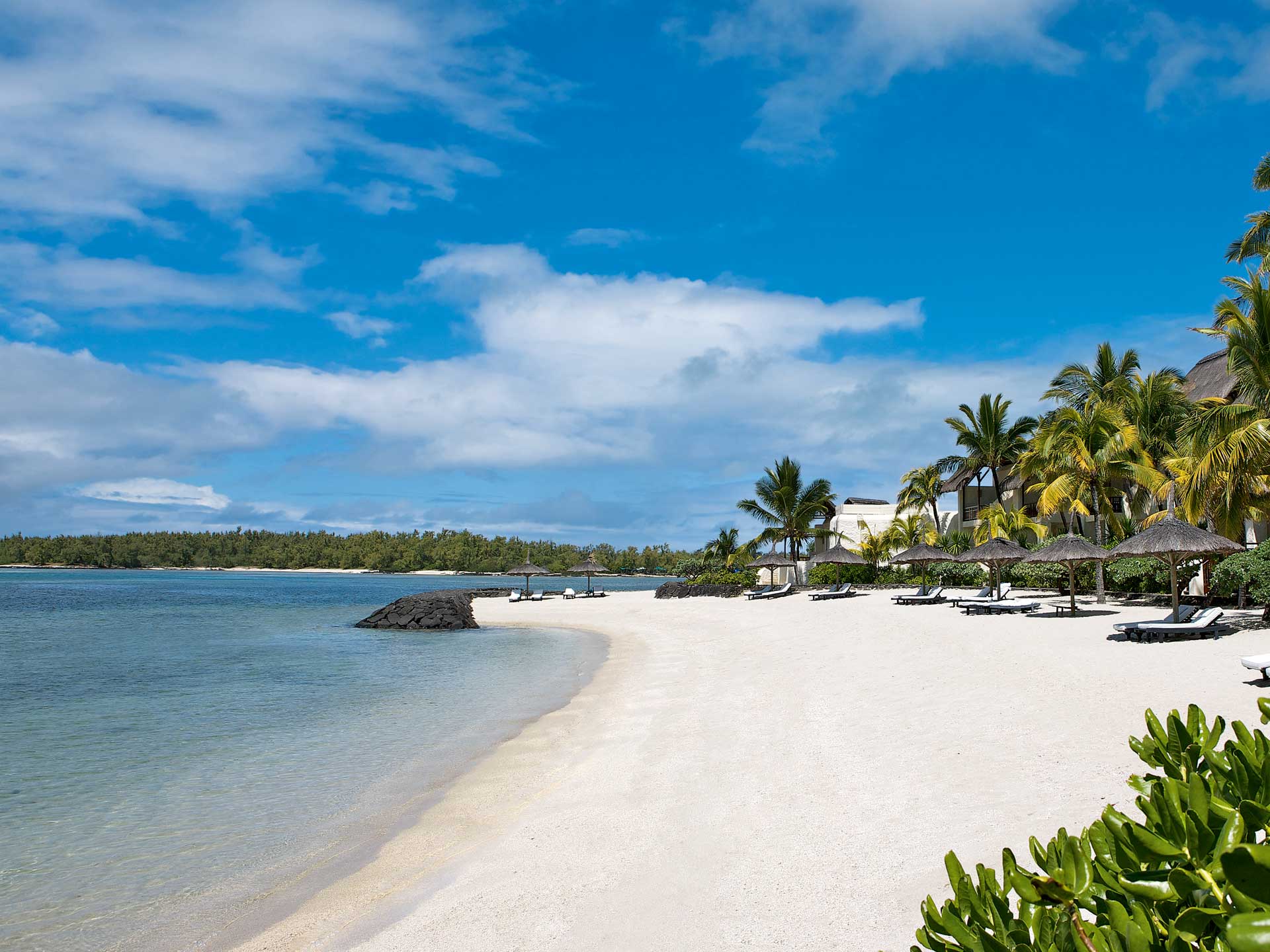 Mauritius Luxusreise le Touessrok Strand Gold Wellness