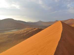 Namibia Luxusreise Sossuvlei Dünen Dead Vlei Wüste